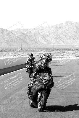 media/Apr-10-2022-SoCal Trackdays (Sun) [[f104b12566]]/Around the Pits/